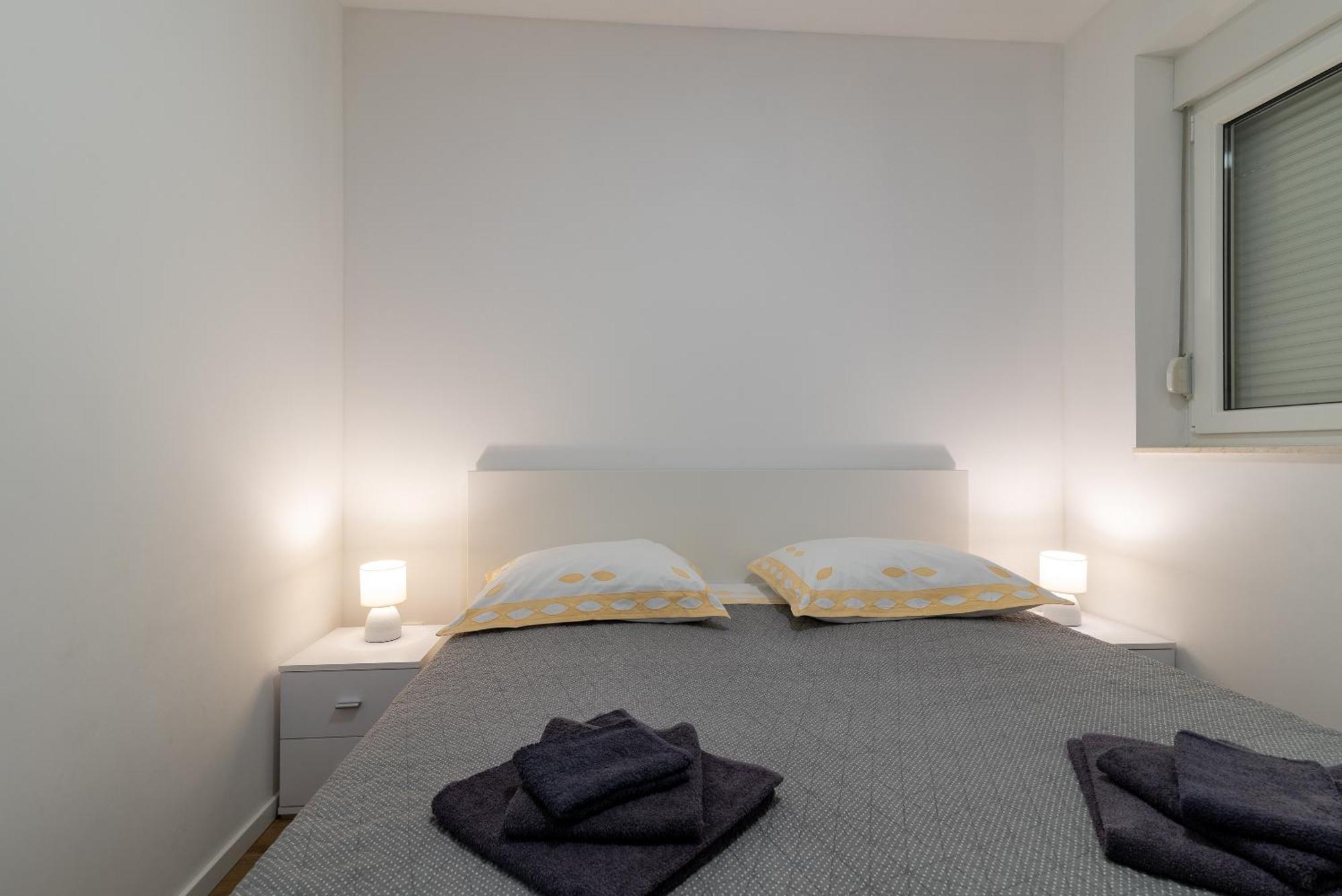 Apartman Dino Trogir Ngoại thất bức ảnh