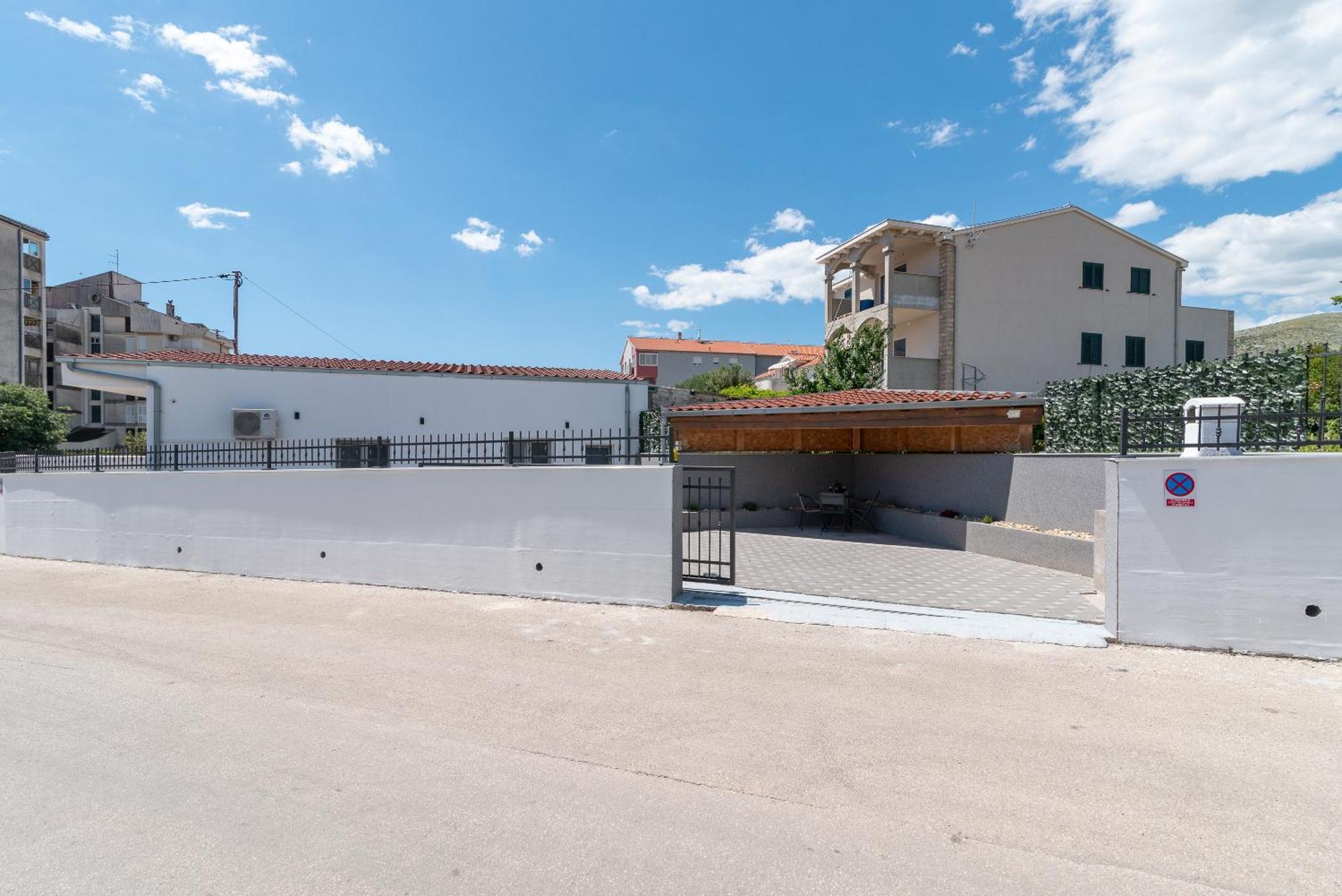Apartman Dino Trogir Ngoại thất bức ảnh